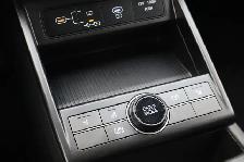 2025 Hyundai Kona Electric - Photo 16