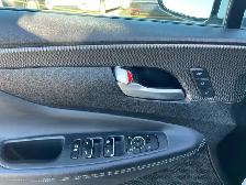 2019 Hyundai Santa Fe Ultimate AWD | Remote Start | Heated Seats - Photo 28