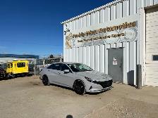 2022 Hyundai Elantra SEL AWD | Command Start | Low KM - Photo 3