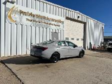 2022 Hyundai Elantra SEL AWD | Command Start | Low KM - Photo 5