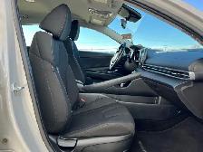 2022 Hyundai Elantra SEL AWD | Command Start | Low KM - Photo 21