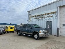 2012 Chevrolet Silverado 1500 LT Crew Cab 5.3L V8 | Dual Climate - Photo 3