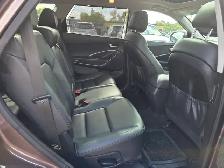 2014 Hyundai Santa Fe XL AWD 4dr 3.3L Auto Luxury - Photo 12