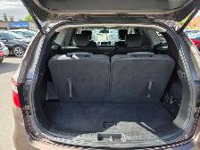 2014 Hyundai Santa Fe XL AWD 4dr 3.3L Auto Luxury - Photo 13
