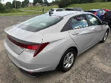 2023 Hyundai Elantra Essential - Photo 6