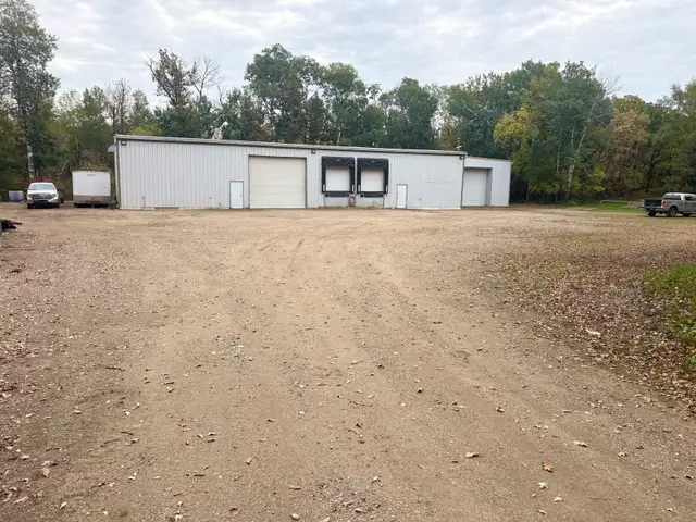 60x100 heated shop for rent