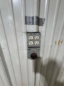 60x100 heated shop for rent - Photo 3