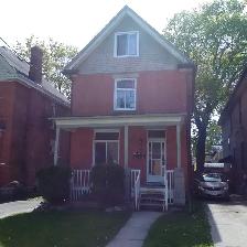 2 BEDROOM FOR RENT Downtown Dec. 1/26