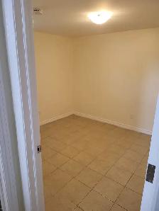 HOUSE FOR RENT IN BOLTON - 3BDRM, 1 BATH SEMI DETACHED HOUSE - Photo 8