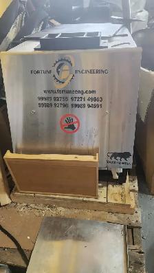 Commercial roti rounder machine free for pickup