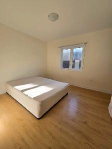 1bed 1bath,2bed 1bath offer 4 bedrooms new home midhurst barrie - Photo 3