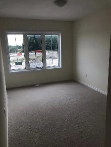 WELL-MAINTAINED 3-BEDROOM TOWNHOUSE FOR LEASE – WEST BRANT - Photo 8