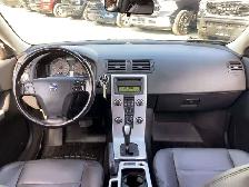 2012 Volvo C30 T5 Coupe | Heated Leather | Sunroof | AS IS | FWD - Photo 7