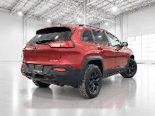 2017 Jeep Cherokee L Plus | Vented Leather | Panoroof | AS IS | - Photo 5