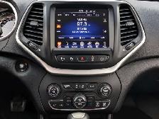 2017 Jeep Cherokee L Plus | Vented Leather | Panoroof | AS IS | - Photo 9