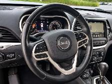 2017 Jeep Cherokee L Plus | Vented Leather | Panoroof | AS IS | - Photo 15
