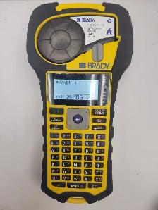 Brady BMP 21-Plus Label Maker - Photo 2
