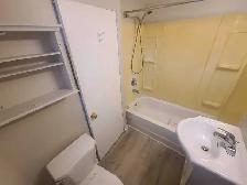 Trenton 2 bedroom ground floor unit $1599, All Inclusive - Photo 4