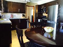 large furnished room for rent - Photo 4