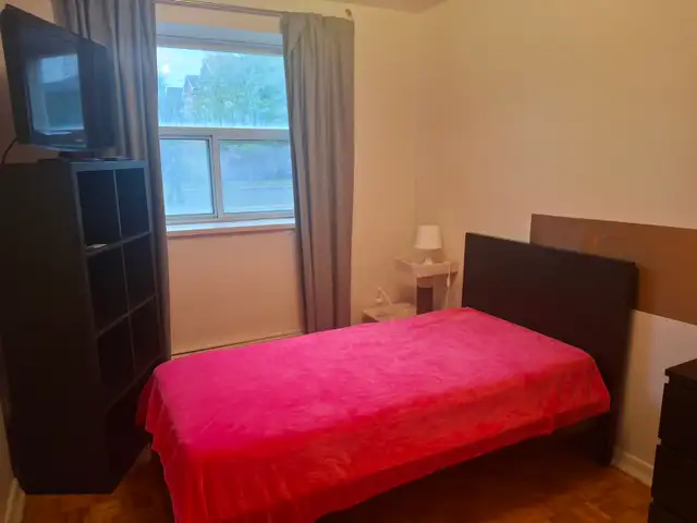 Room for Rent - Scarborough
