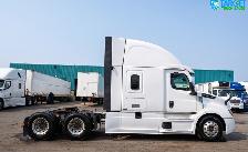 2022 Freightliner Cascadia - 961K Kilometers Driven - Photo 4