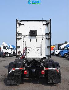 2022 Freightliner Cascadia - 961K Kilometers Driven - Photo 6