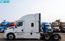 2022 Freightliner Cascadia - 961K Kilometers Driven - Photo 8