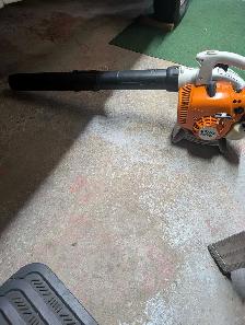 Stihl BG 56 C Leaf Blower - Photo 2