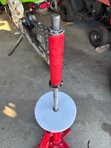 Tire changer and balancer - Photo 4