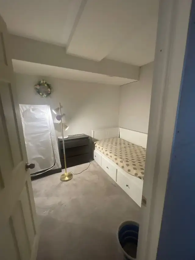 2 Rooms for Rent
