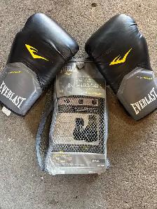 Boxing gloves