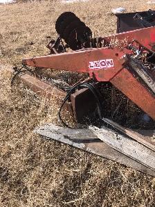 Loader and mounts.