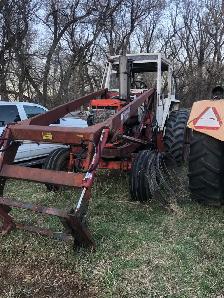 Loader and mounts. - Photo 2