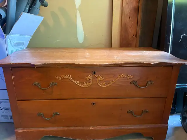 mini chest
