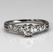 14k  7-stone diamond engagement ring