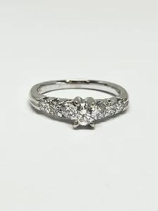 14k  7-stone diamond engagement ring - Photo 3