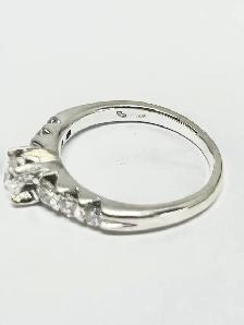 14k  7-stone diamond engagement ring - Photo 4