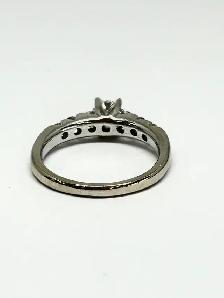 14k  7-stone diamond engagement ring - Photo 6