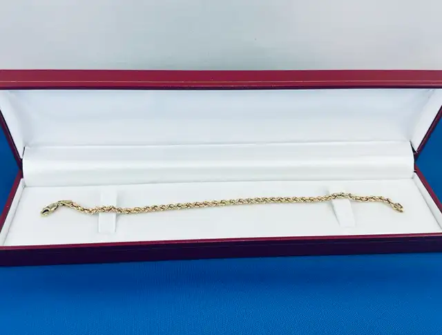 bracelet torsade en or jaune 10k