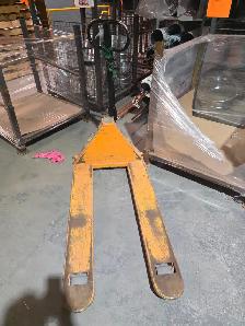 PALLET PUMP JACK - Photo 2