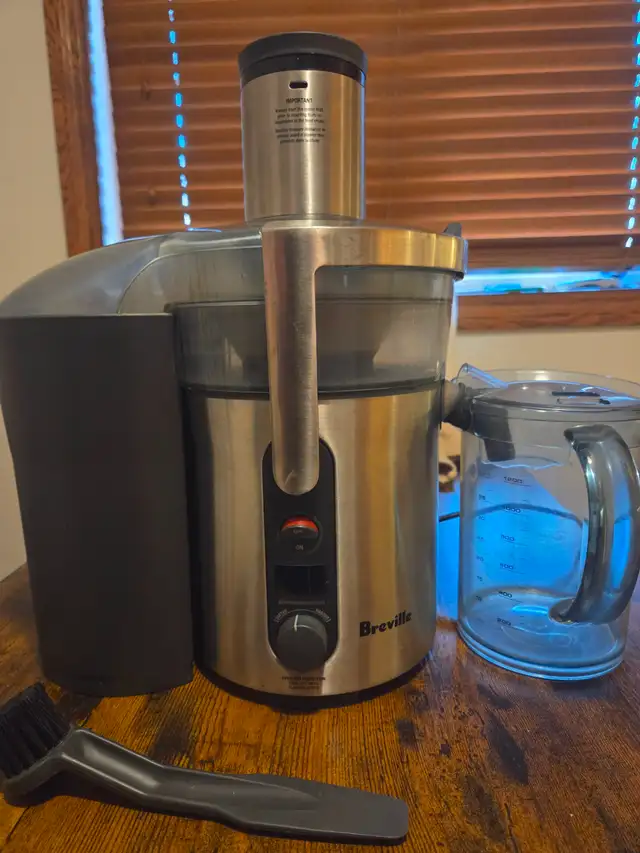Breville Juicer