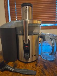 Breville Juicer