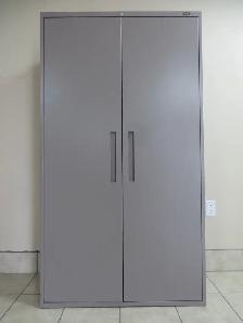 Metal Storage Cabinet, Lock and Key - Photo 2