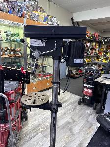 Powerfist 16 speed floor drill press - Photo 2