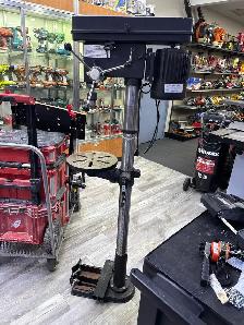 Powerfist 16 speed floor drill press - Photo 3