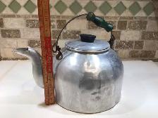 Vintage Large size Aluminum kettle
