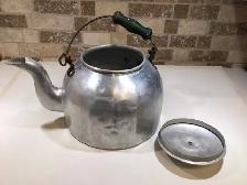 Vintage Large size Aluminum kettle - Photo 4