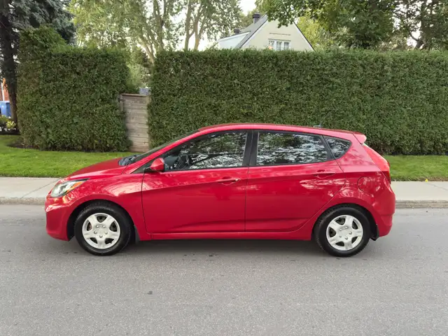 Hyundai Accent 2012