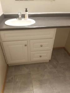 Beautiful 2 Bedroom Suite in 4-Plex Call for details 306-960-528 - Photo 3