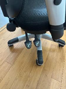 computer chair - Photo 3